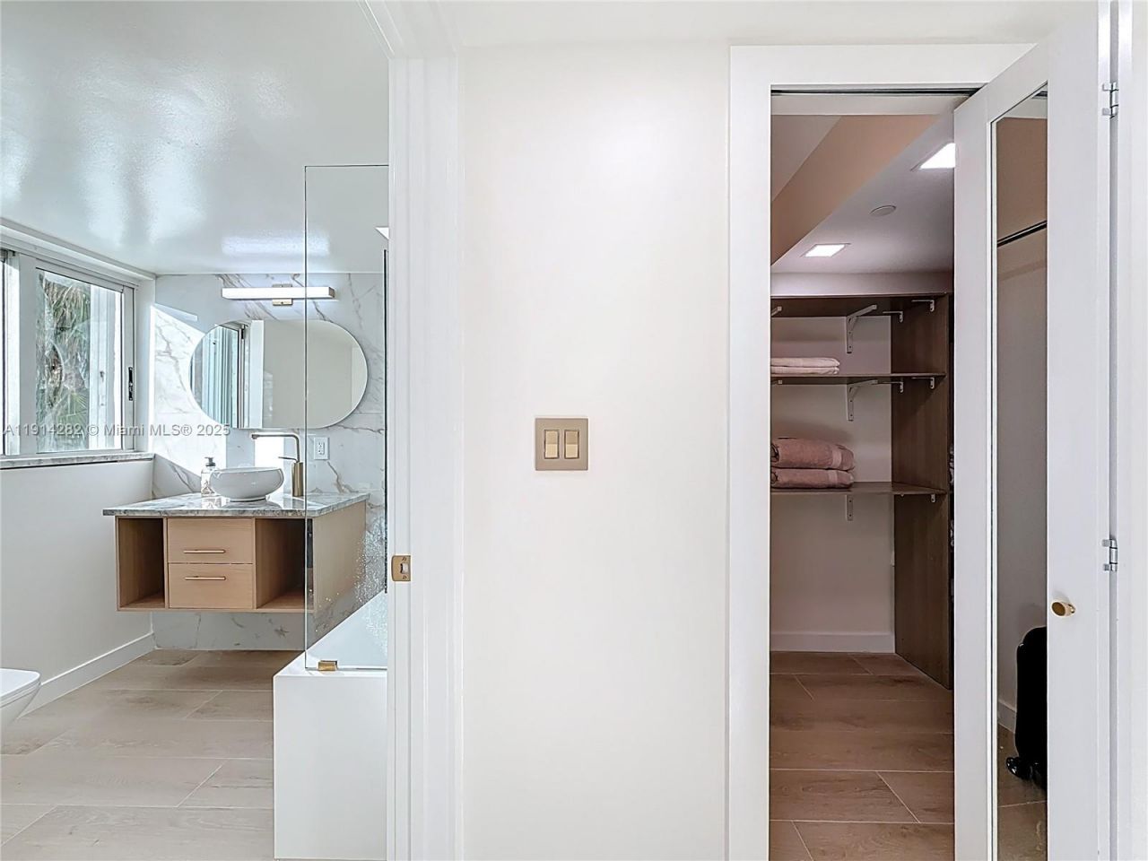 5900 Collins Ave, Unit 508, Miami Beach, FL 33140 Photo