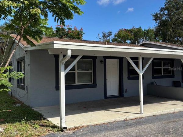 822A S LONE OAK DRIVE, LEESBURG, FL 34748