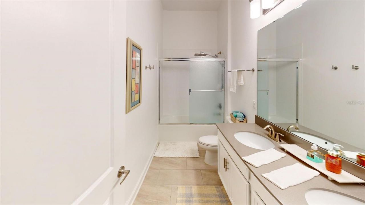 8851 Fallen Oak Drive, Davenport, FL 33896 Photo