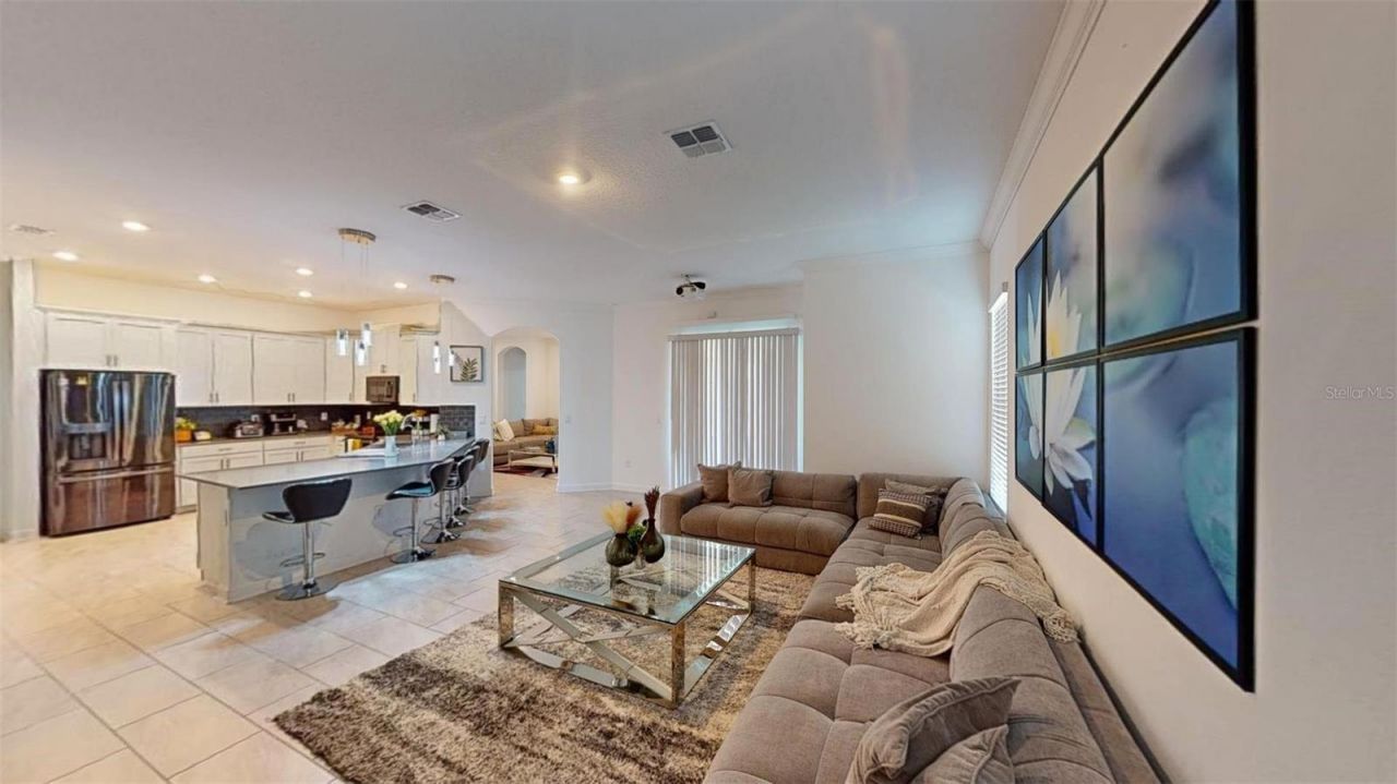 8851 Fallen Oak Drive, Davenport, FL 33896 Photo