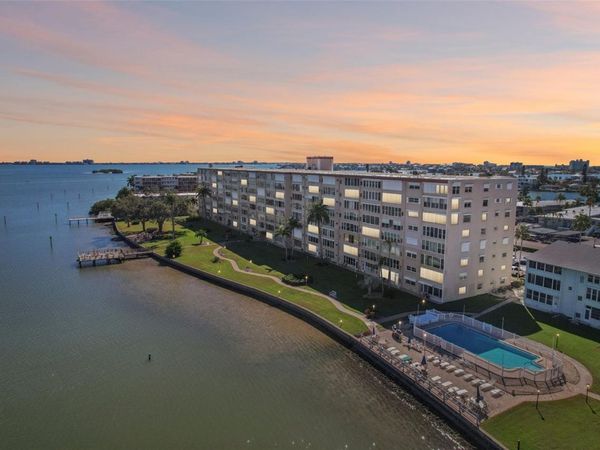 1847 SHORE DRIVE S, Unit 711, SOUTH PASADENA, FL 33707