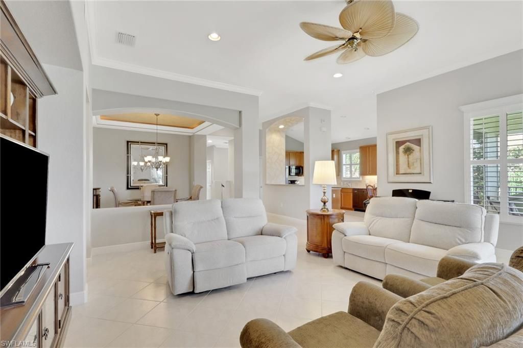 28613 San Lucas Ln, Unit 201, Bonita Springs, FL 34135 Photo