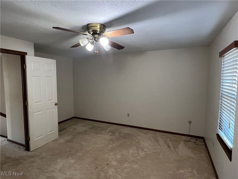 1836 Beechwood Avenue NE, North Canton, OH 44720 Photo 15