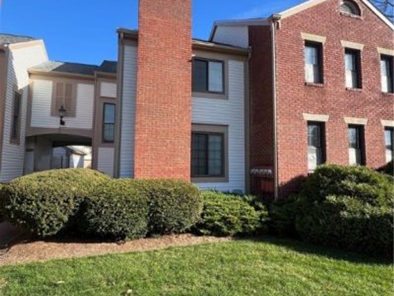 1836 Beechwood Avenue NE, North Canton, OH 44720 Photo 6