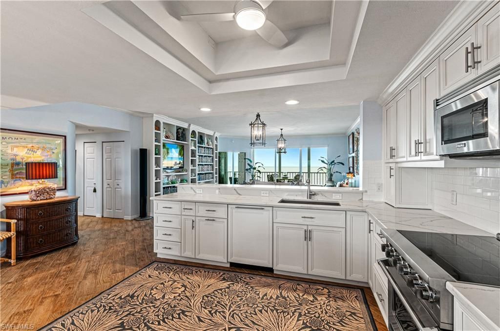 253 Barefoot Beach Blvd, Unit 403, Bonita Springs, FL 34134 Photo