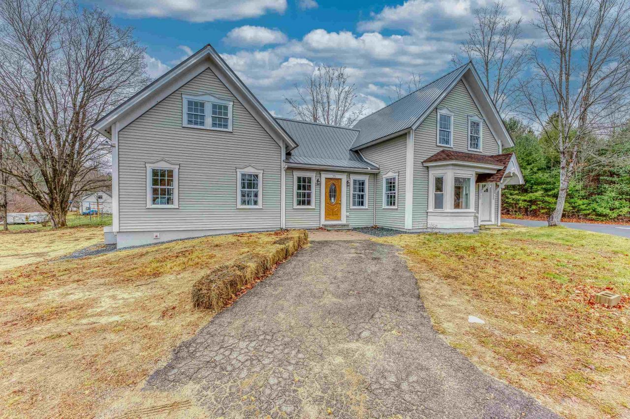 35 Mad River Road Campton, NH 03223