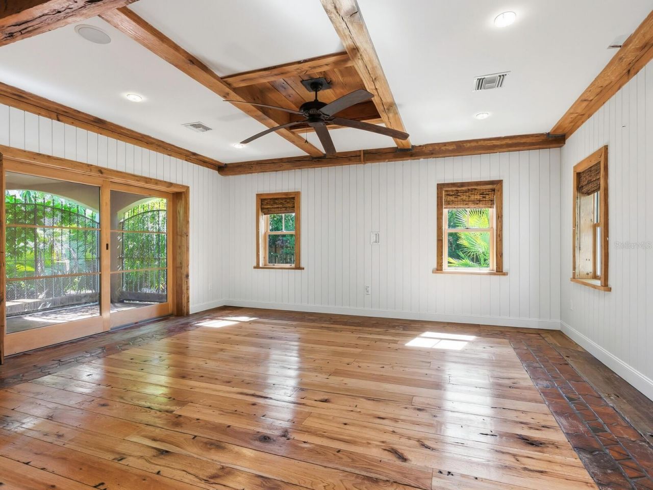 41 S Adams Drive, Sarasota, FL 34236 Photo