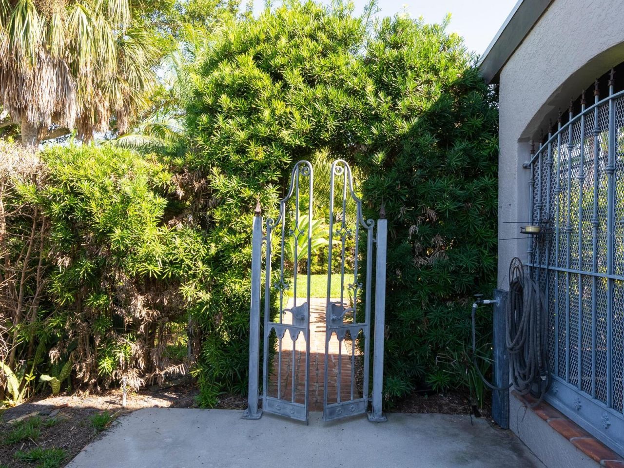 41 S Adams Drive, Sarasota, FL 34236 Photo