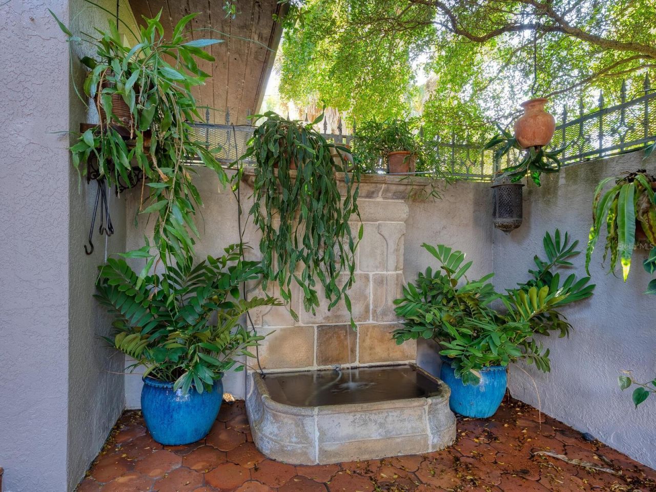 41 S Adams Drive, Sarasota, FL 34236 Photo