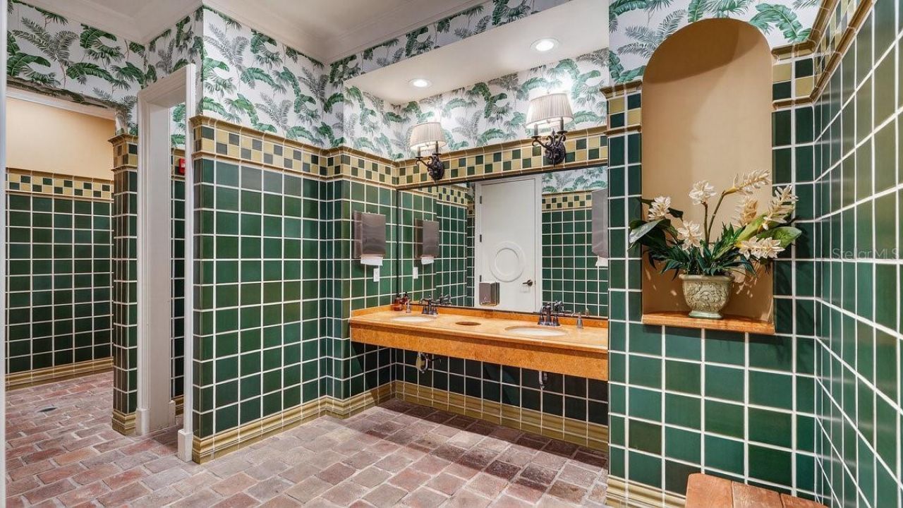 255 Minorca Beach Way, Unit 206, New Smyrna Beach, FL 32169 Photo