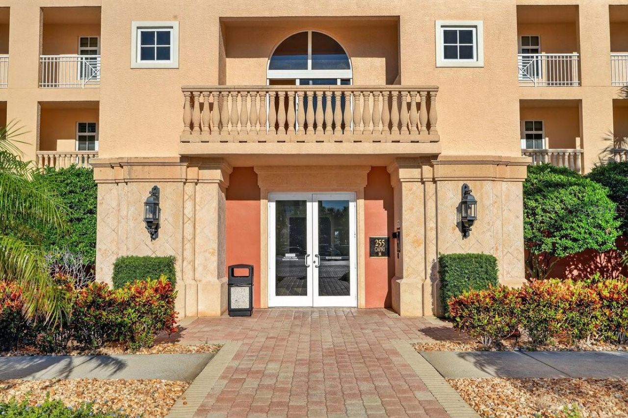 255 Minorca Beach Way, Unit 206, New Smyrna Beach, FL 32169 Photo