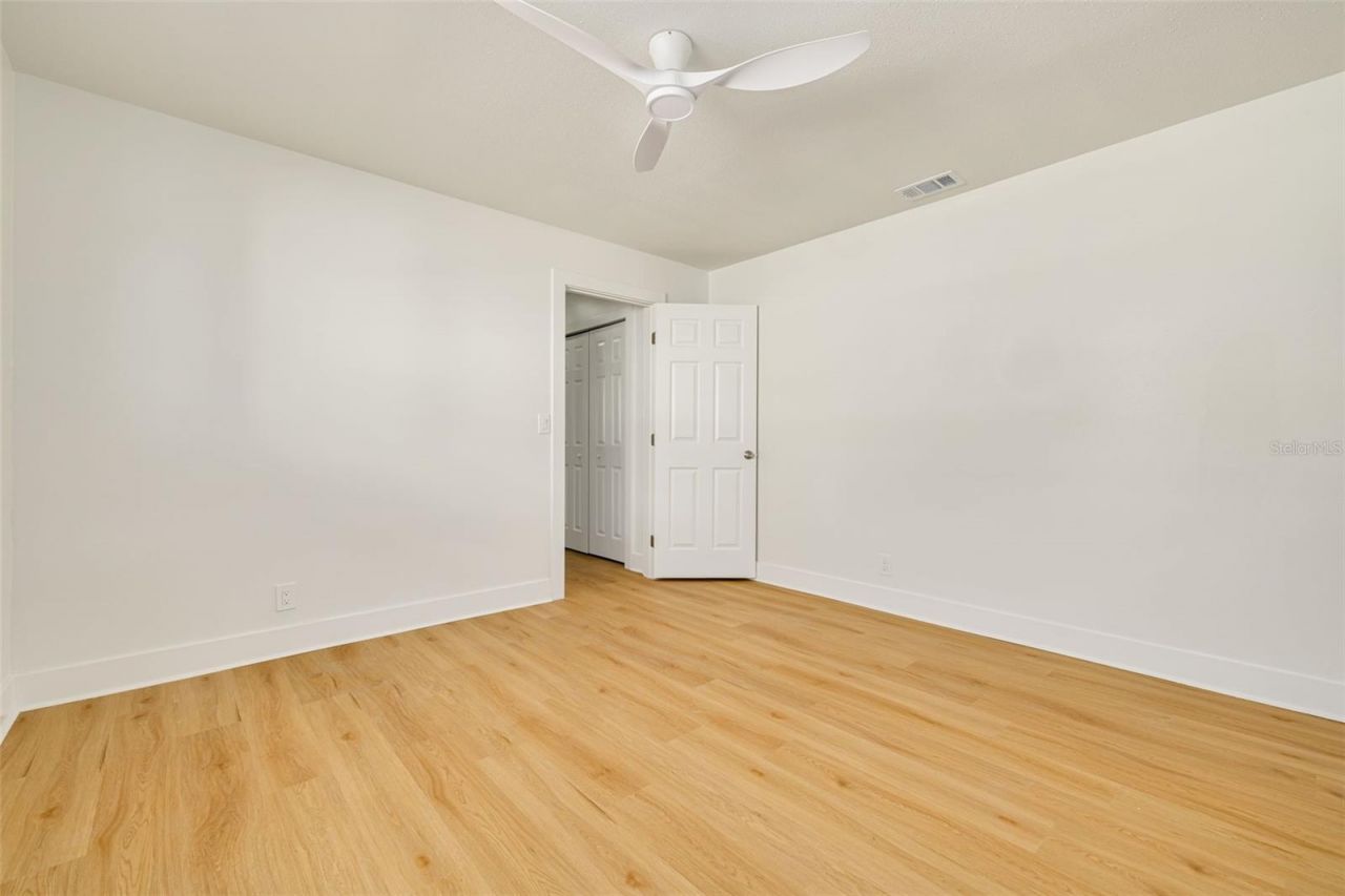 869 Deville Drive E, Largo, FL 33771 Photo