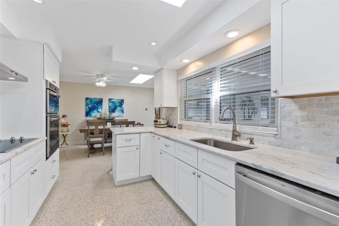 2192 Louisa Drive, Belleair Beach, FL 33786 Photo