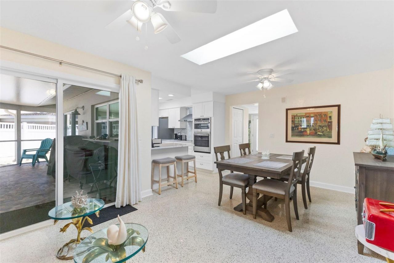 2192 Louisa Drive, Belleair Beach, FL 33786 Photo