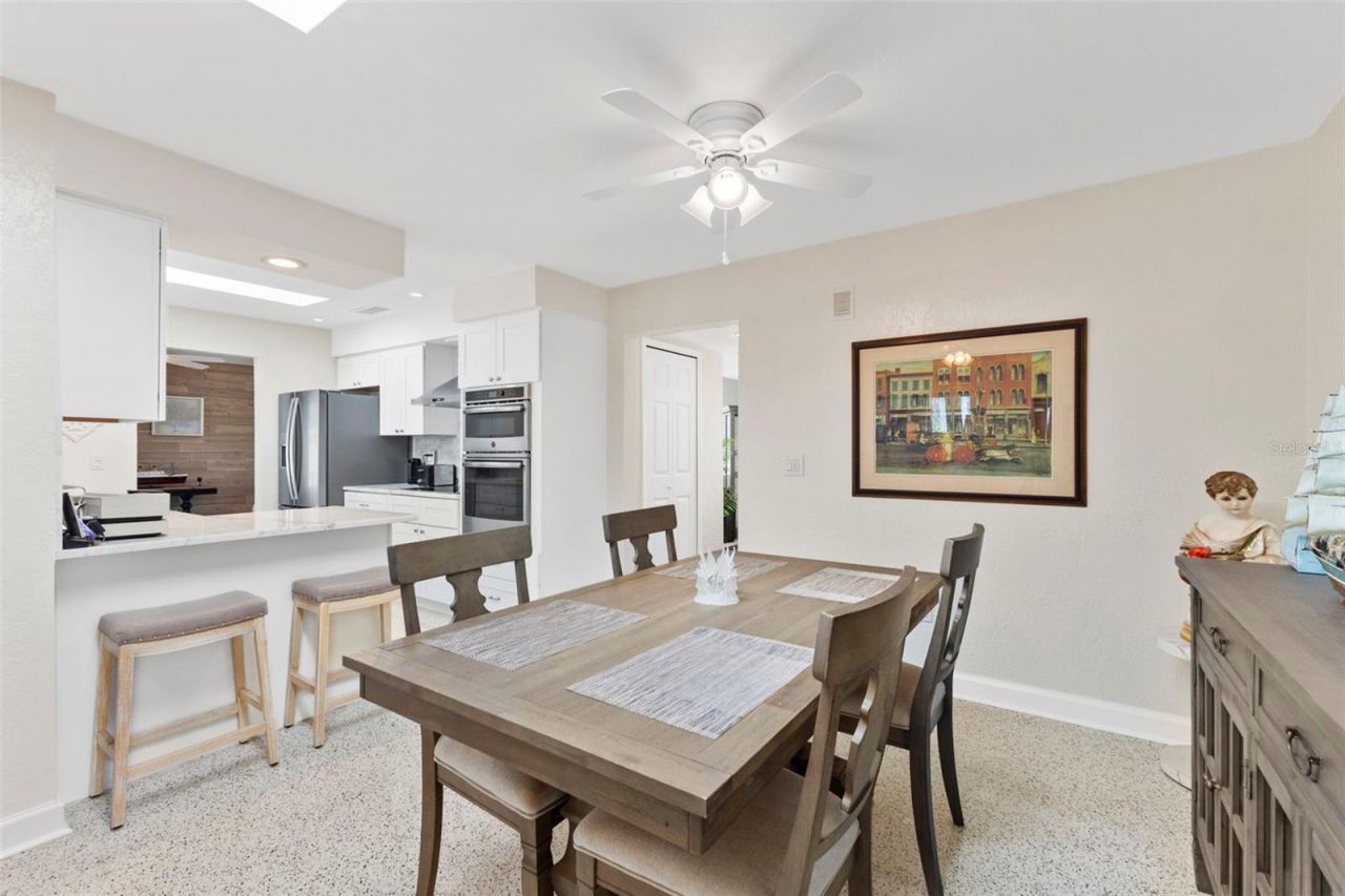 2192 Louisa Drive, Belleair Beach, FL 33786 Photo