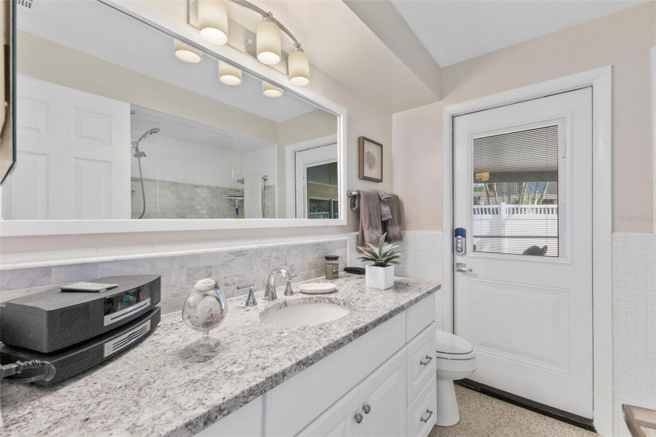 2192 Louisa Drive, Belleair Beach, FL 33786 Photo