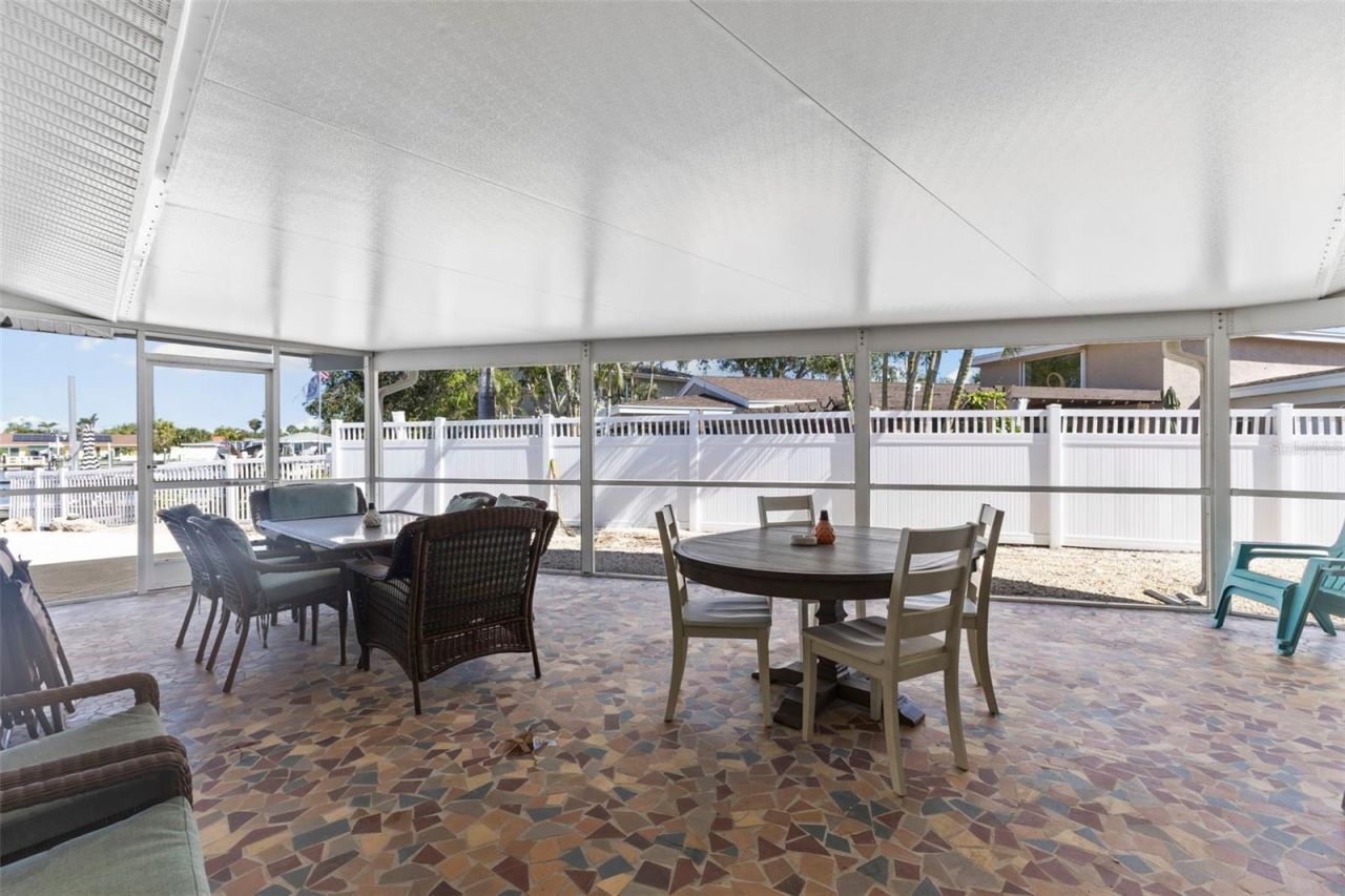 2192 Louisa Drive, Belleair Beach, FL 33786 Photo