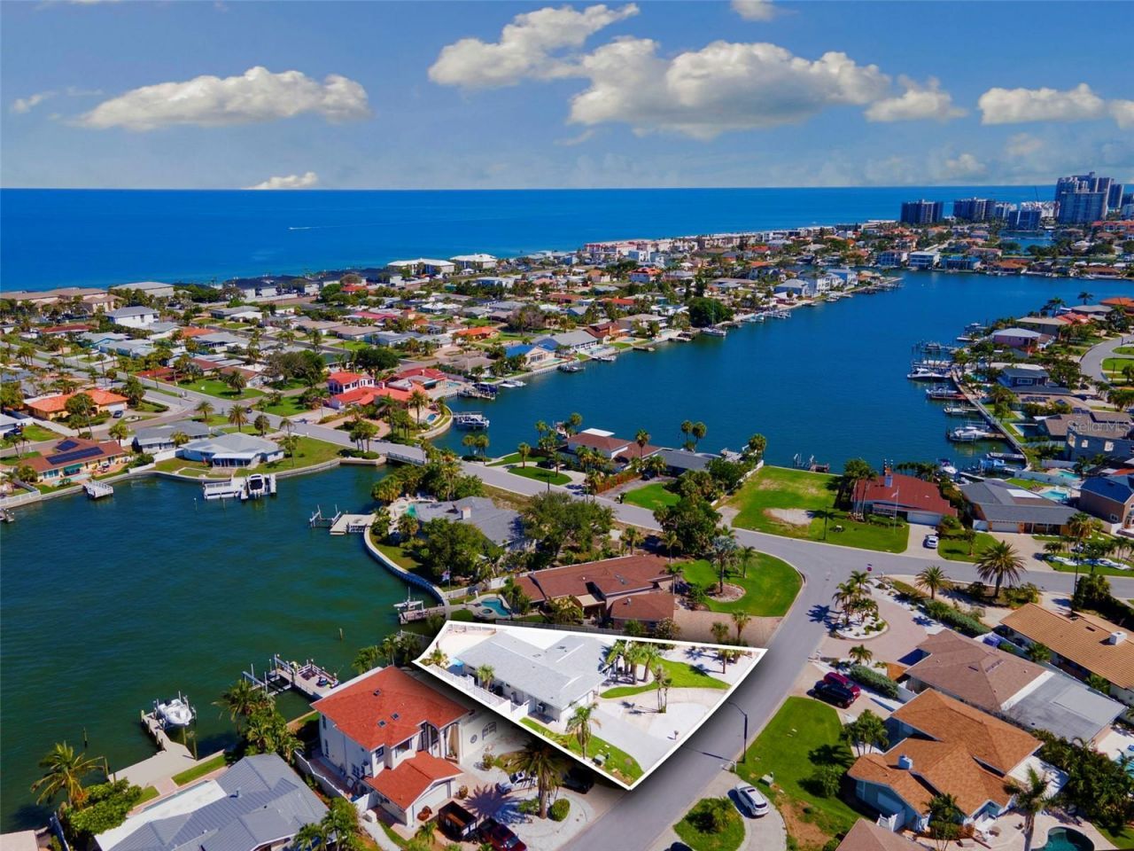 2192 Louisa Drive, Belleair Beach, FL 33786 Photo