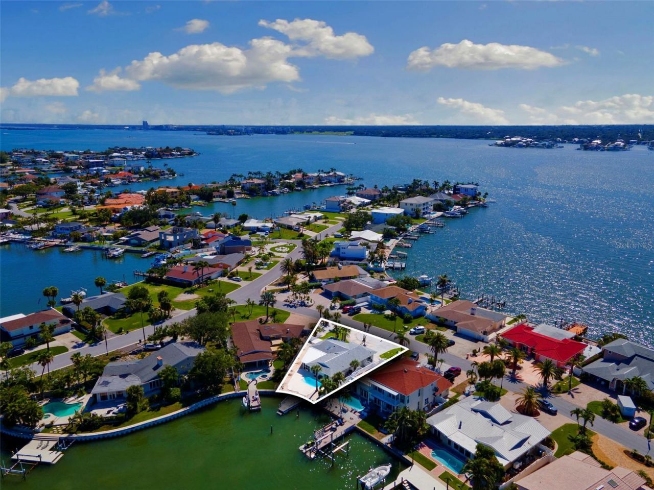 2192 Louisa Drive, Belleair Beach, FL 33786 Photo