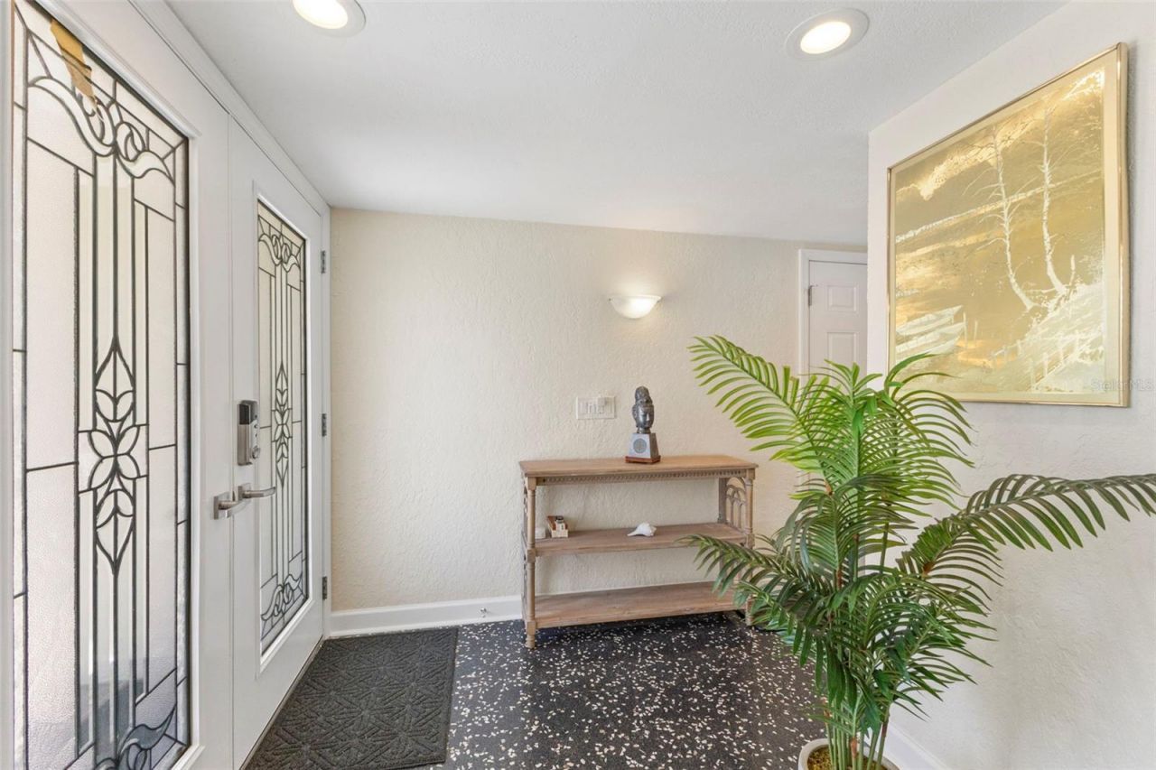 2192 Louisa Drive, Belleair Beach, FL 33786 Photo