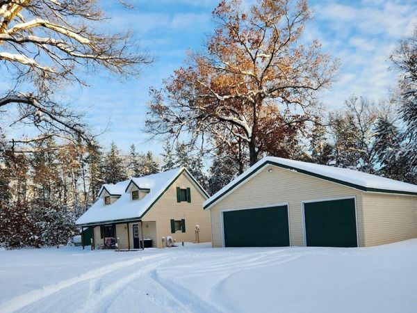 11164 Merrillville Road N, Irons, MI 49644