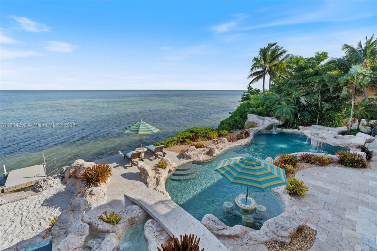 545 Ocean Cay Dr, Key Largo, FL 33037 Photo