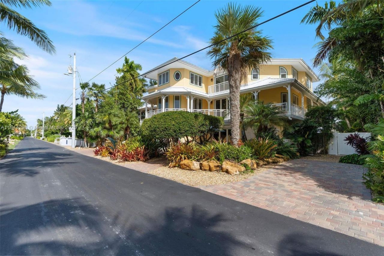 545 Ocean Cay Dr, Key Largo, FL 33037 Photo