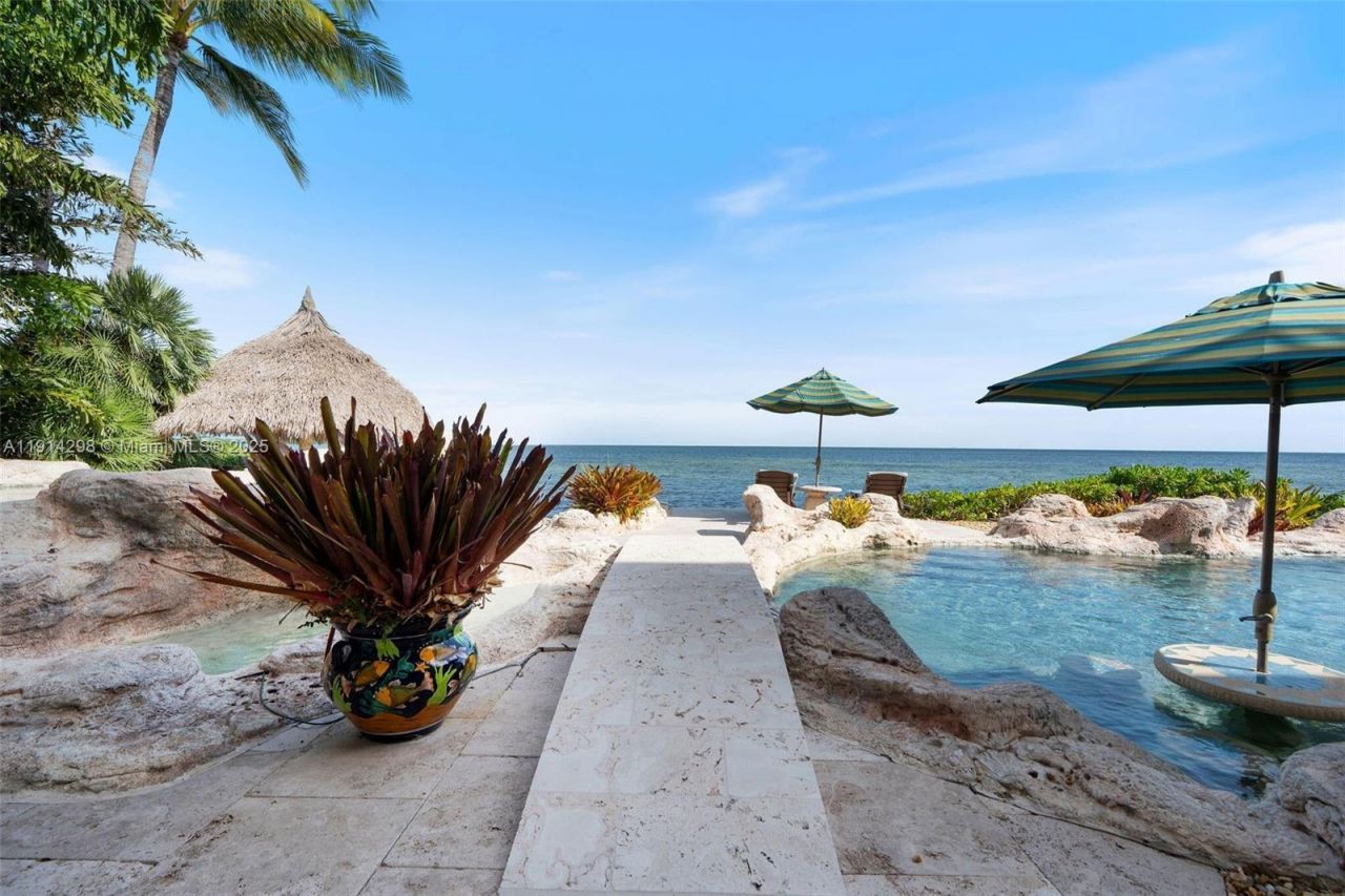 545 Ocean Cay Dr, Key Largo, FL 33037 Photo