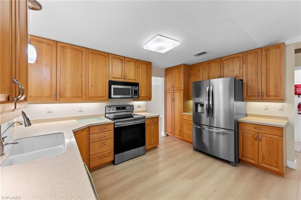 7810 Deni Dr, North Fort Myers, FL 33917 Photo