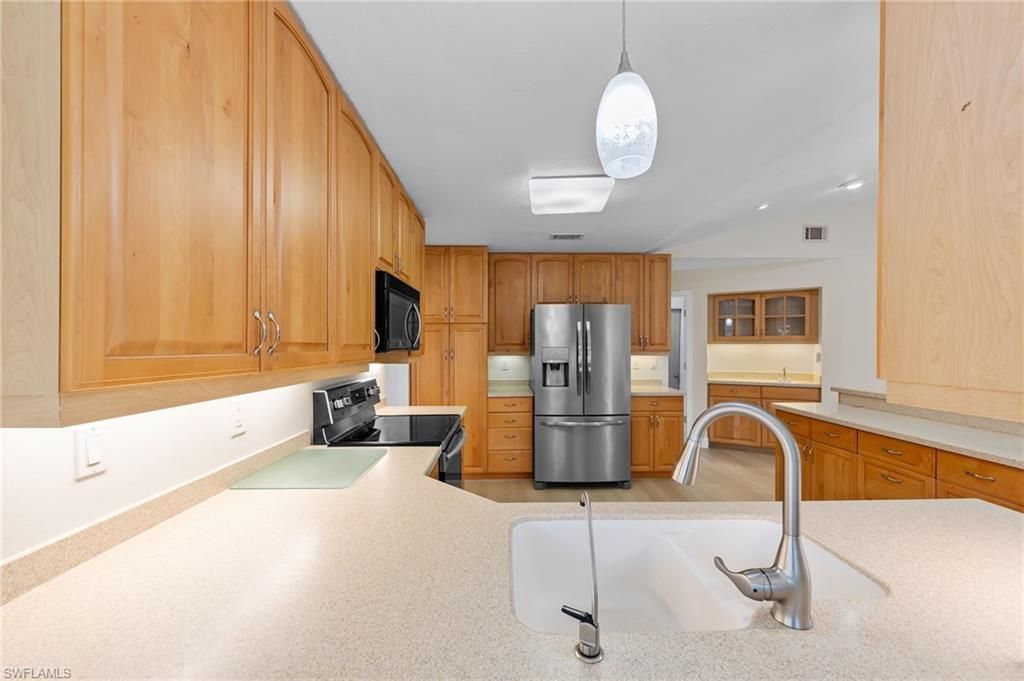 7810 Deni Dr, North Fort Myers, FL 33917 Photo