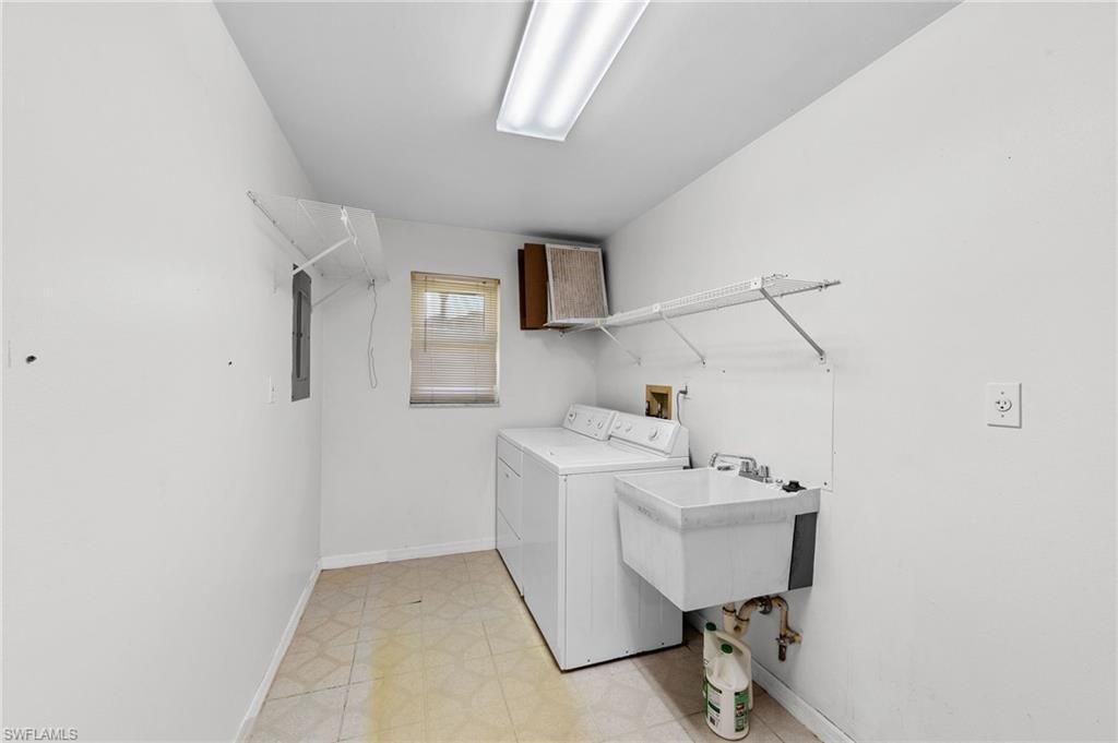 7810 Deni Dr, North Fort Myers, FL 33917 Photo