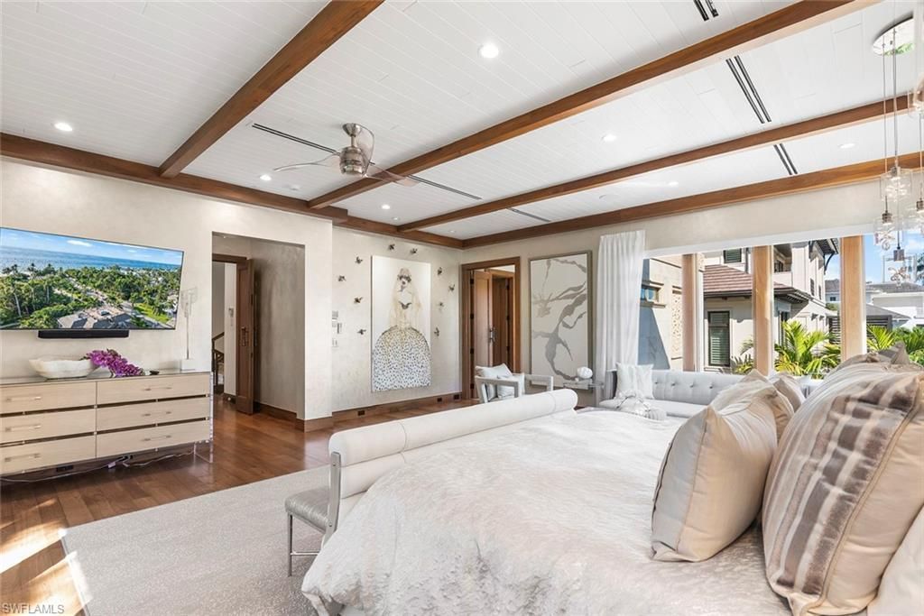 1441 Gulf Shore Blvd S, Naples, FL 34102 Photo