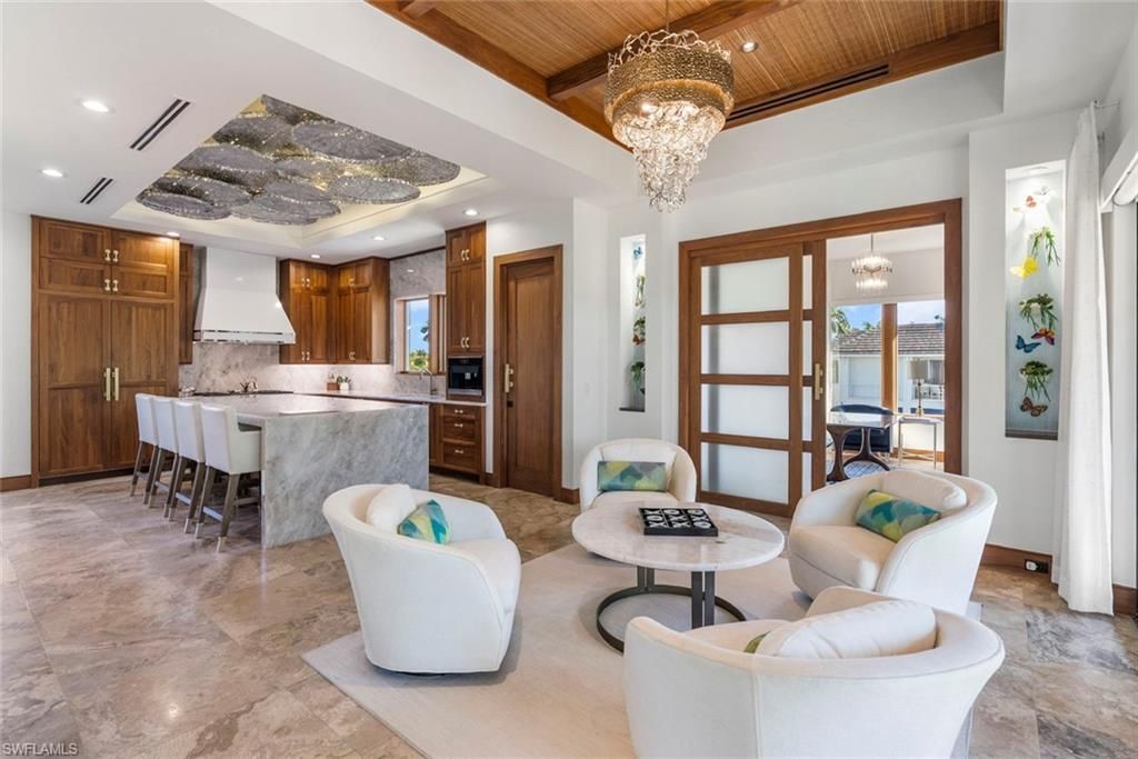 1441 Gulf Shore Blvd S, Naples, FL 34102 Photo