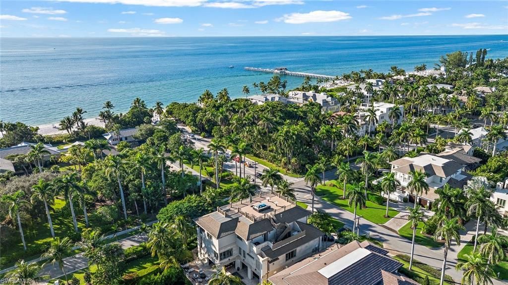 1441 Gulf Shore Blvd S, Naples, FL 34102 Photo