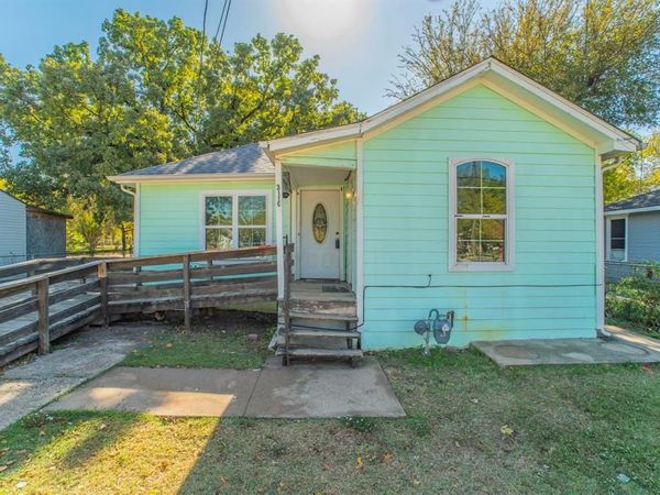 3110 Canada Drive, Dallas, TX 75212