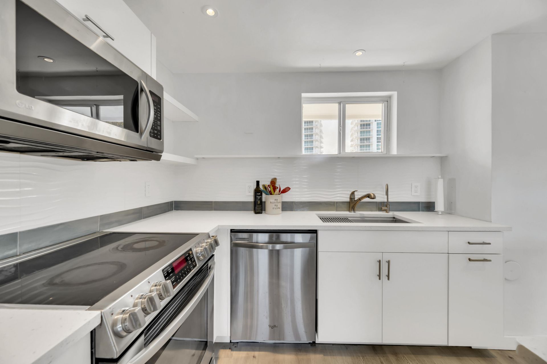 2840 N Ocean Boulevard, Unit 308, Fort Lauderdale, FL 33308 Photo