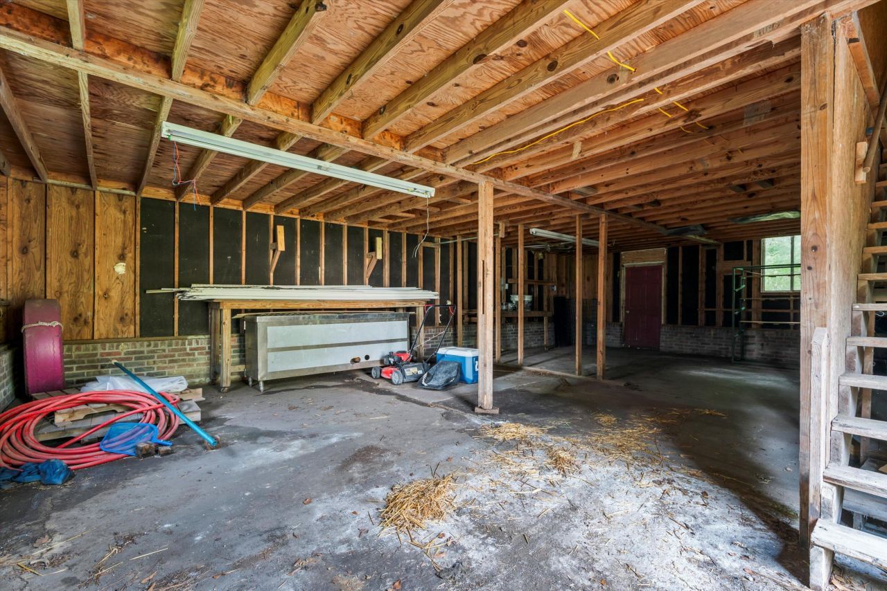 162 Whippoorwill Drive Photo 13