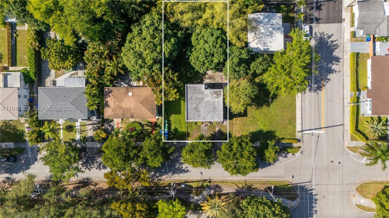 1210 SW 13th Ave, Miami, FL 33135 Photo