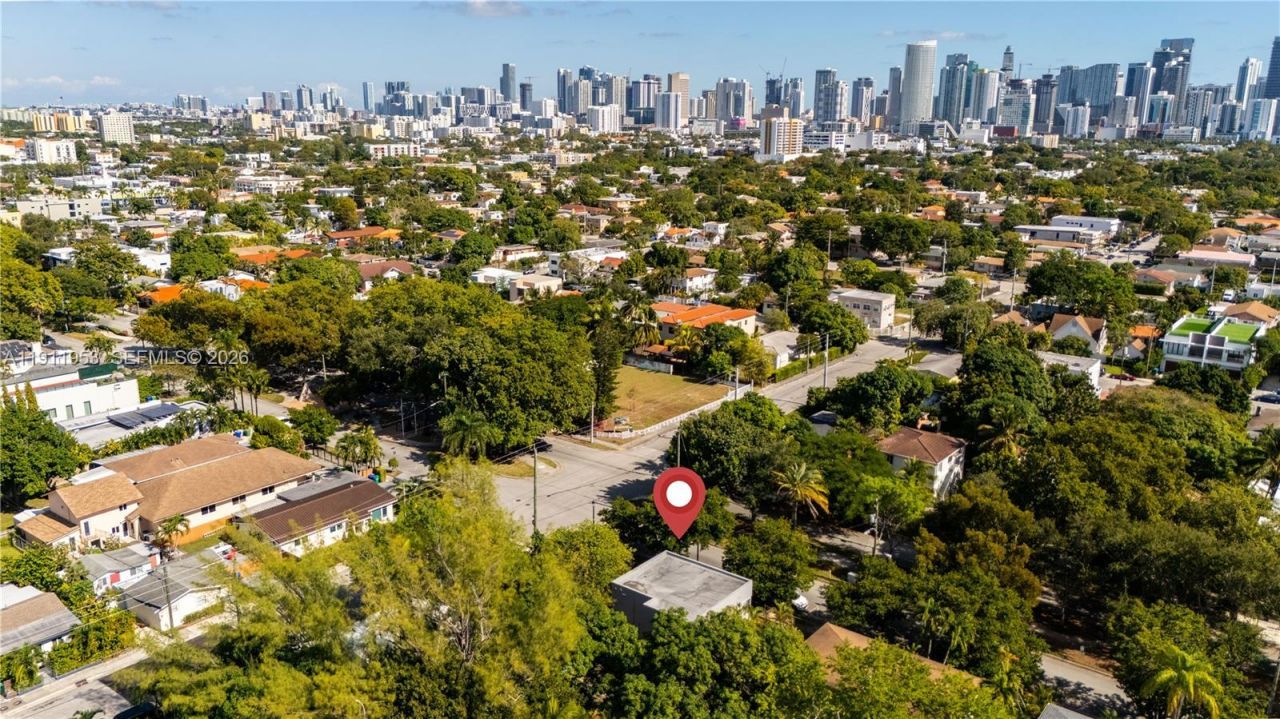 1210 SW 13th Ave, Miami, FL 33135 Photo