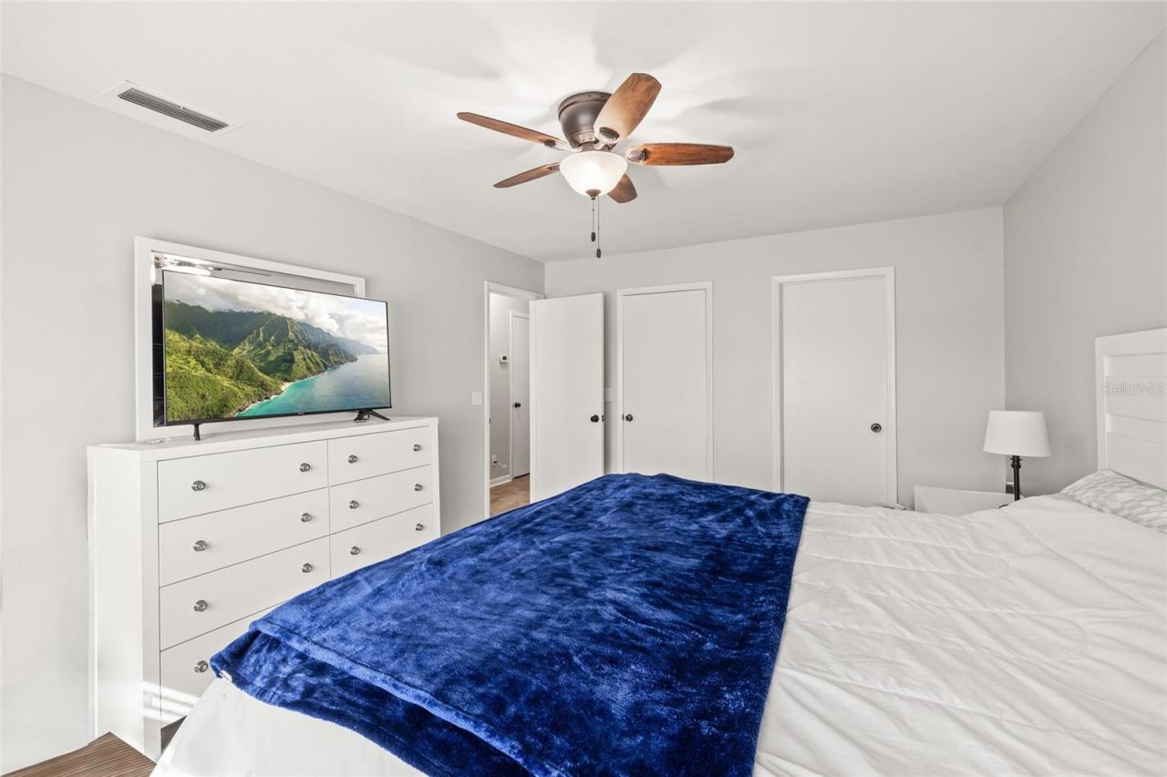 3267 39th Street S, Unit B, Saint Petersburg, FL 33711 Photo