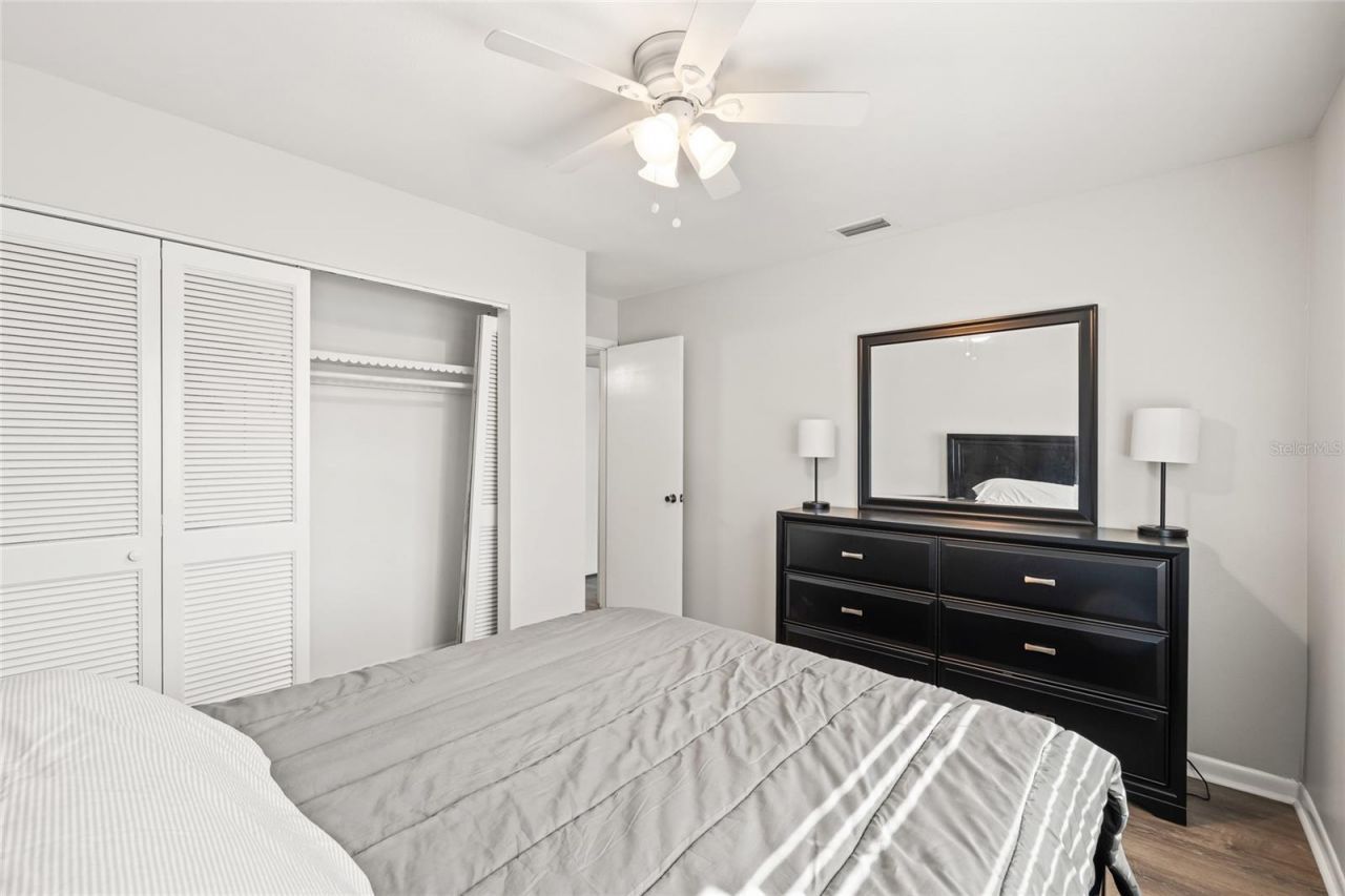 3267 39th Street S, Unit B, Saint Petersburg, FL 33711 Photo