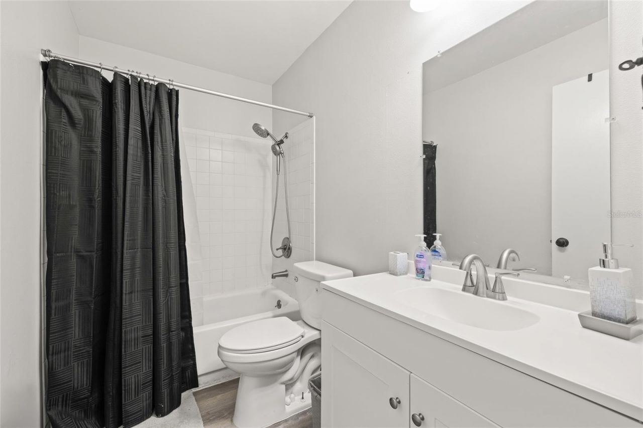 3267 39th Street S, Unit B, Saint Petersburg, FL 33711 Photo