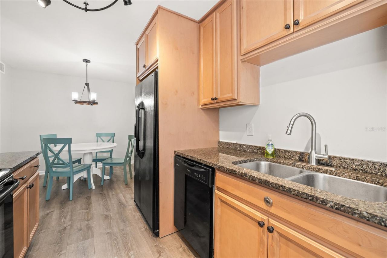 3267 39th Street S, Unit B, Saint Petersburg, FL 33711 Photo