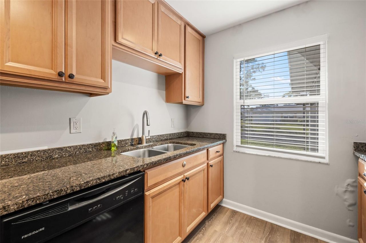 3267 39th Street S, Unit B, Saint Petersburg, FL 33711 Photo