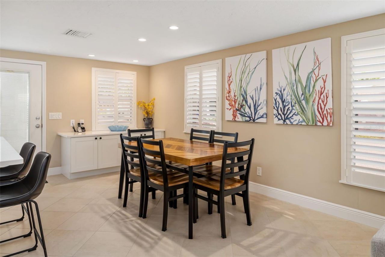 6140 Midnight Pass Road, Unit A10, Sarasota, FL 34242 Photo