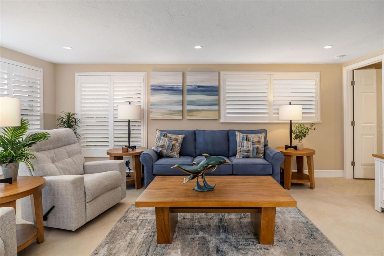 6140 Midnight Pass Road, Unit A10, Sarasota, FL 34242 Photo