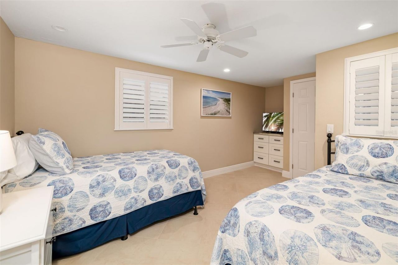 6140 Midnight Pass Road, Unit A10, Sarasota, FL 34242 Photo