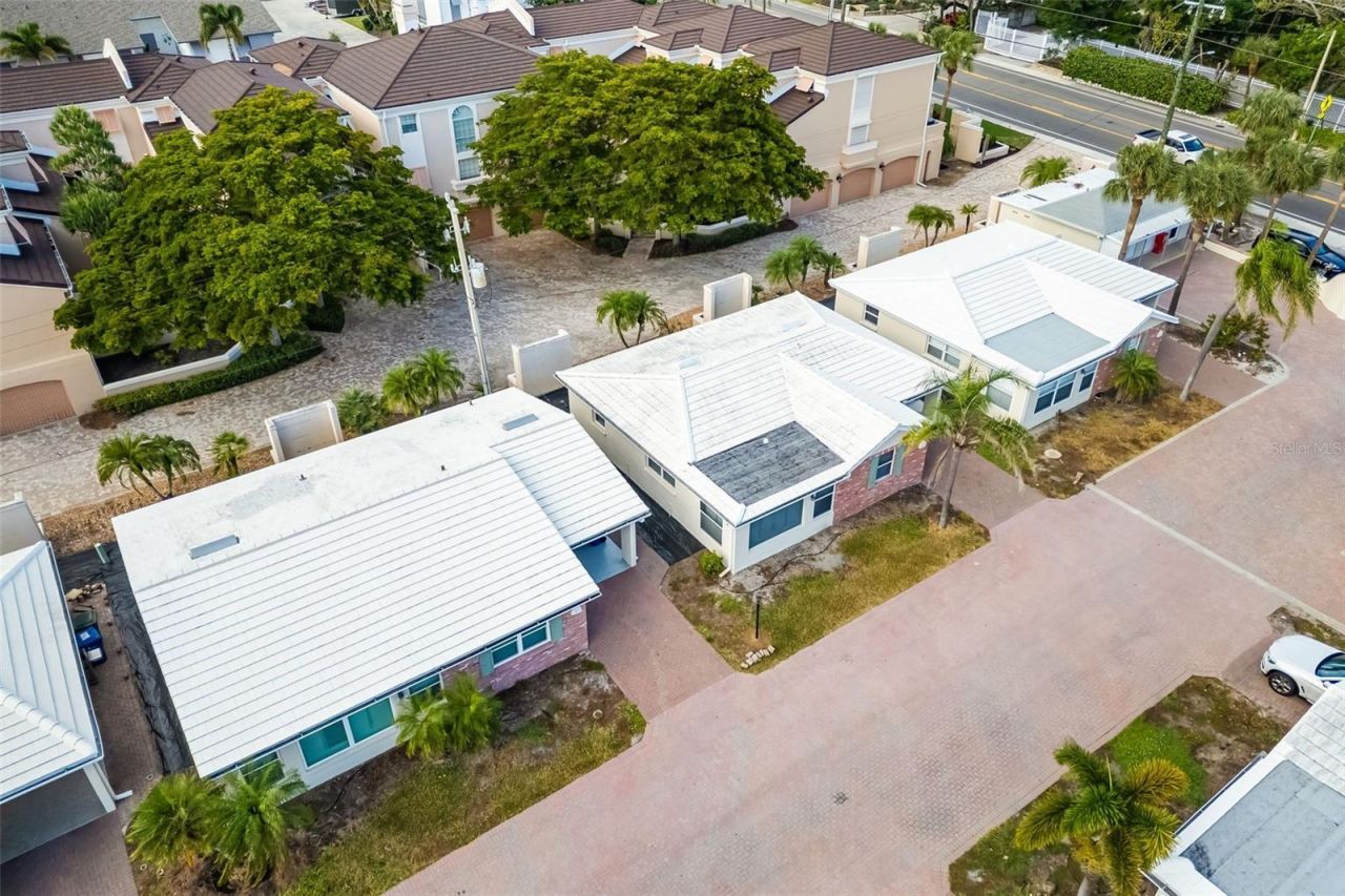 6140 Midnight Pass Road, Unit A10, Sarasota, FL 34242 Photo