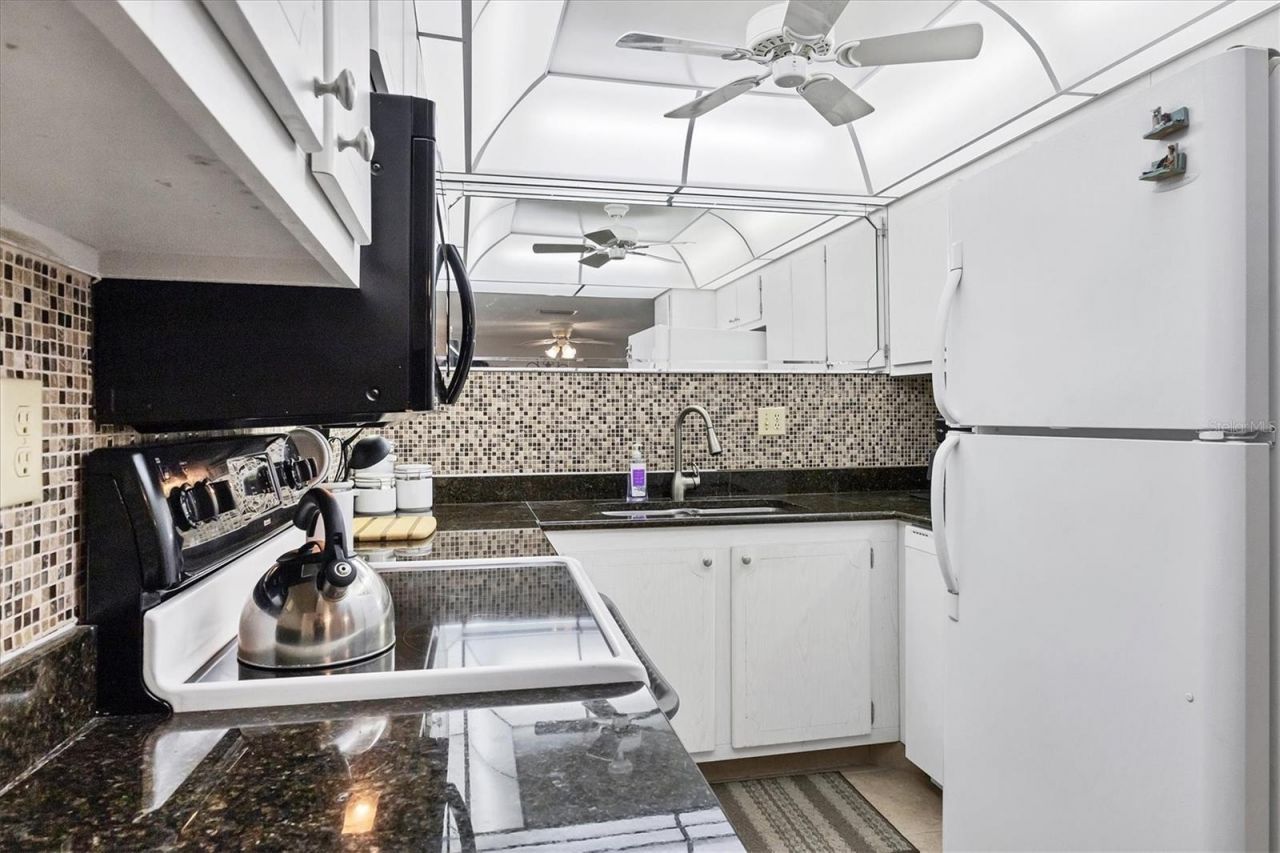 25188 Marion Avenue, Unit C104, Punta Gorda, FL 33950 Photo