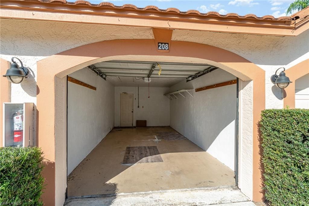 13120 Cross Creek Blvd, Unit 208, Fort Myers, FL 33912 Photo